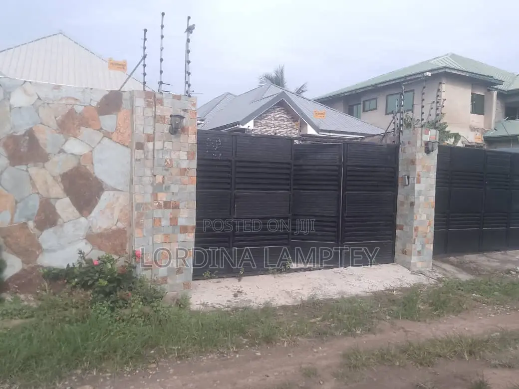 Furnished 3bdrm House in Awutu Senya East Municipal for sale