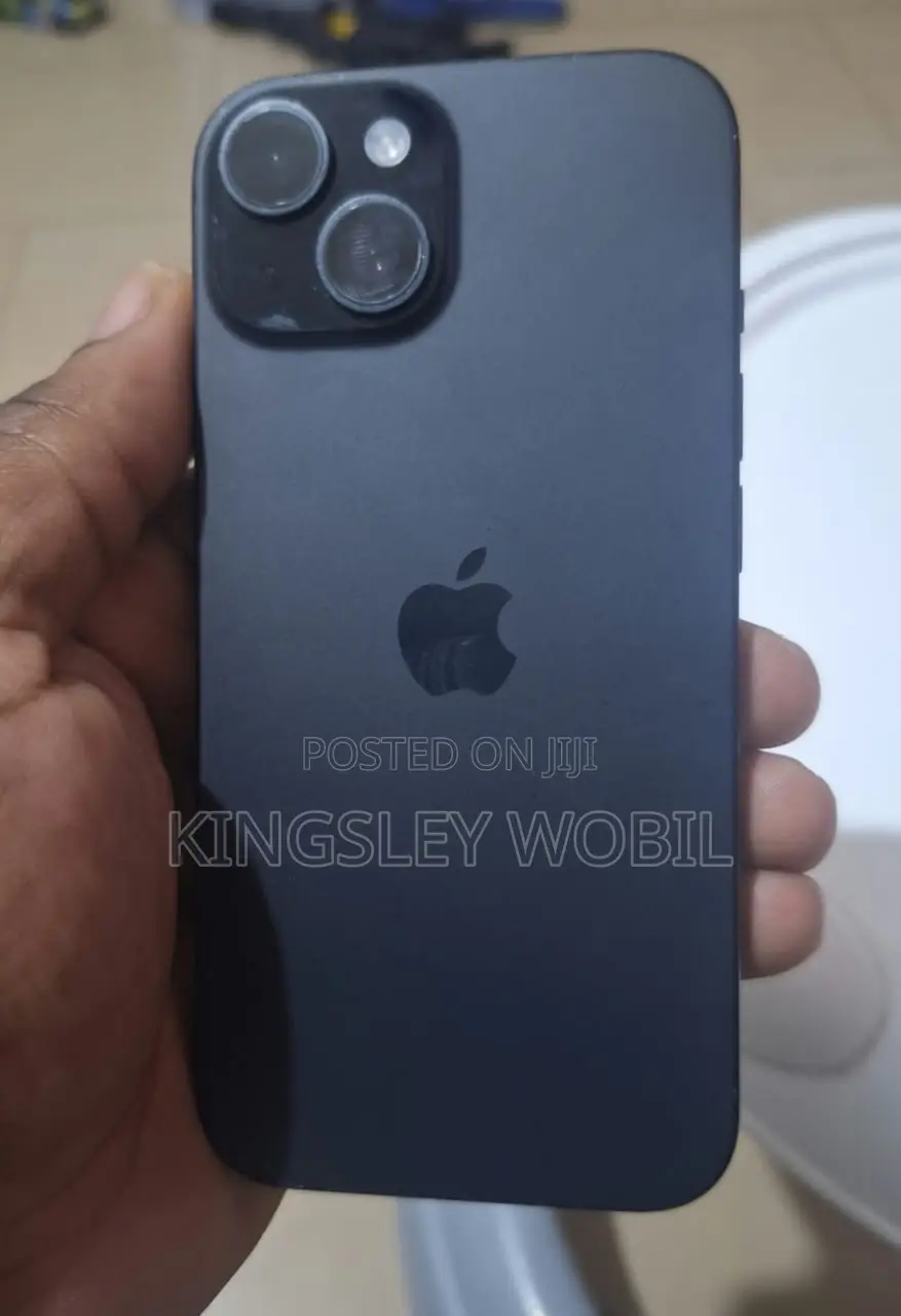 Apple iPhone 15 128 GB Black