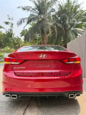 Hyundai Elantra Sport 2019 Red