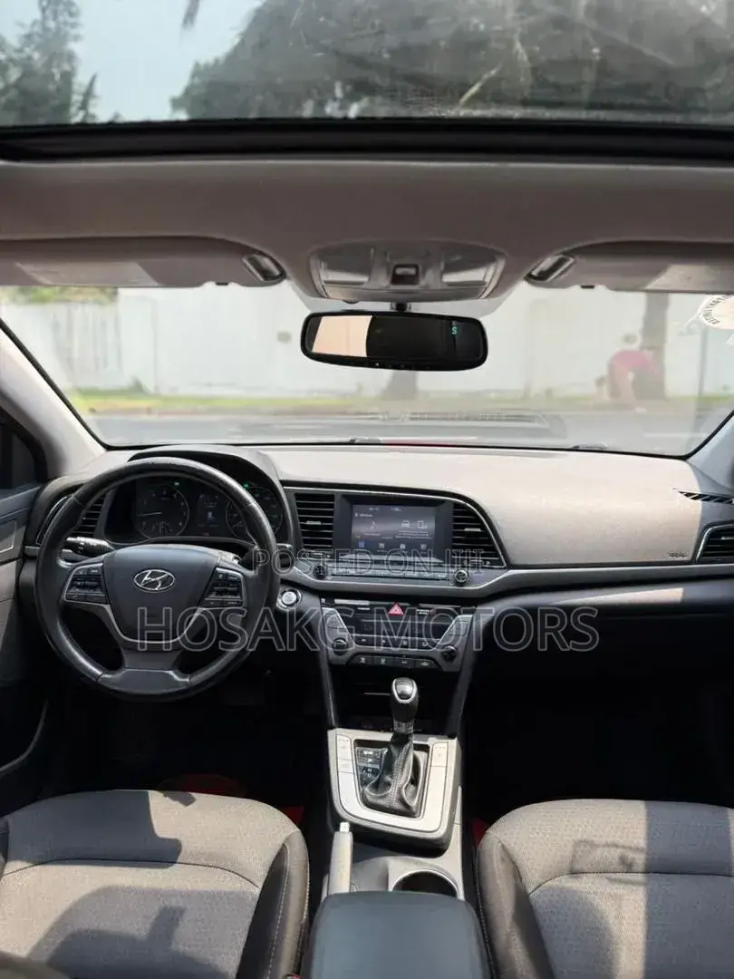 Hyundai Elantra Sport 2019 Red