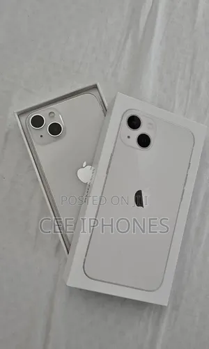 Apple iPhone 13 256 GB White