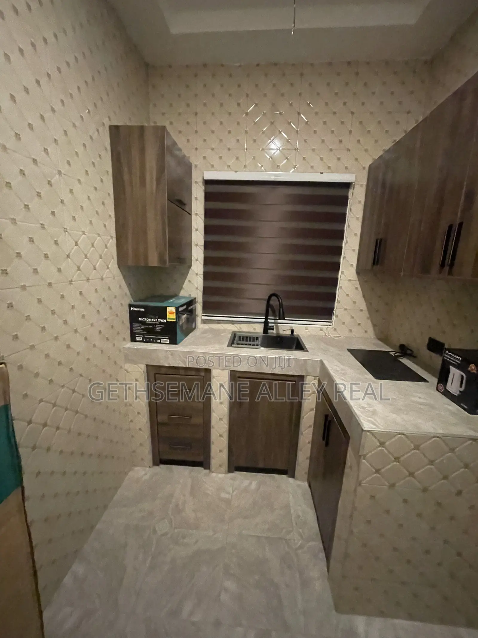 Air BNB Apartments/ Short-Stay /Long-Stay Available for Rent.