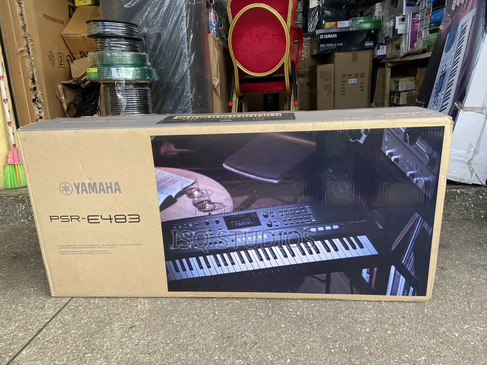 Yamaha PSR-E483 Keyboard