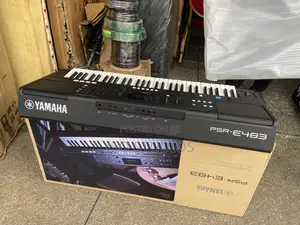 Yamaha PSR-E483 Keyboard