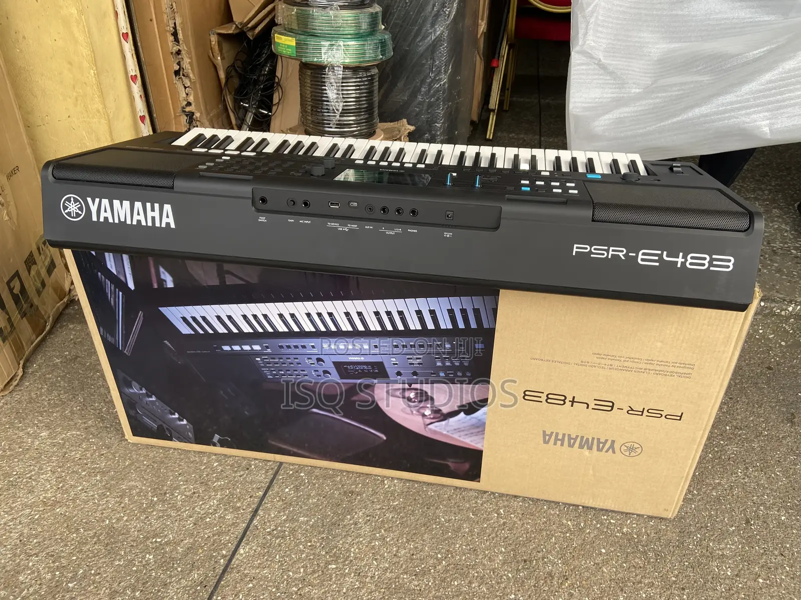 Yamaha PSR-E483 Keyboard