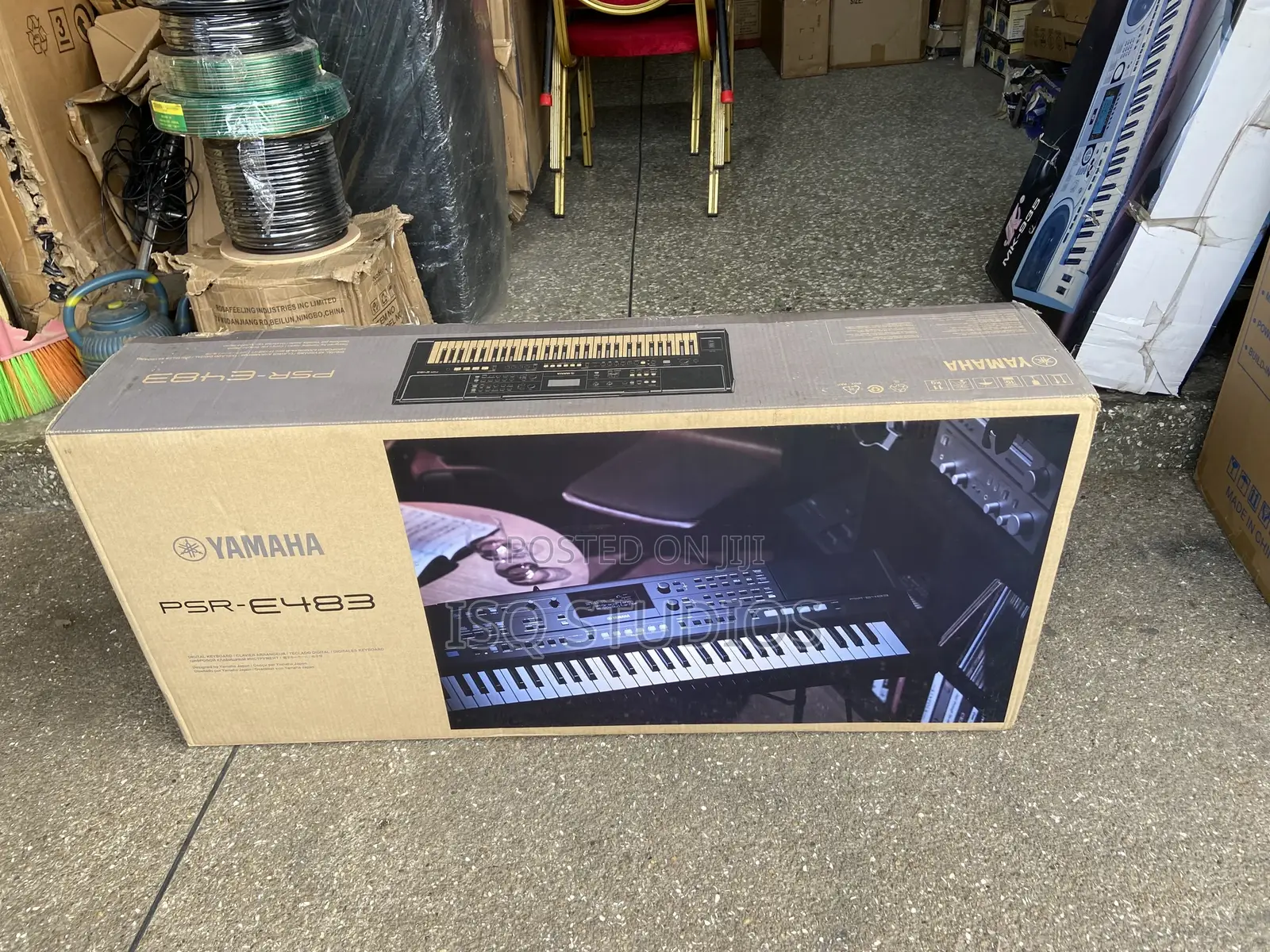 Yamaha PSR-E483 Keyboard