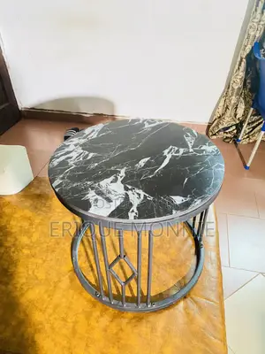 Center Coffe Table for Sell