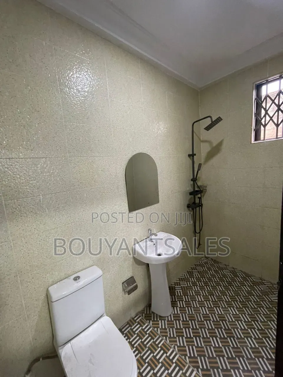2bdrm Apartment in Adenta, New Site for rent