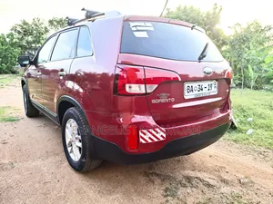 Kia Sorento 2012 Red