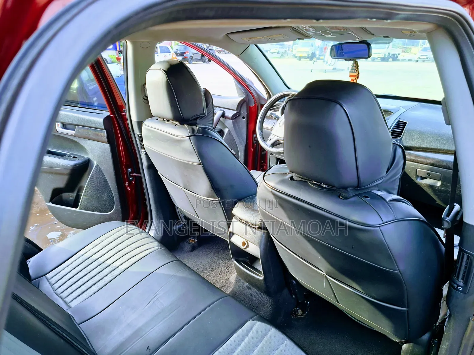 Kia Sorento 2012 Red