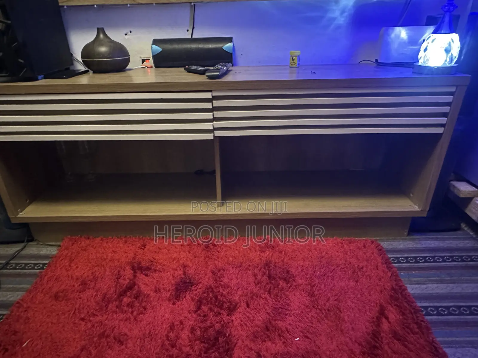 Quality Tv Stand