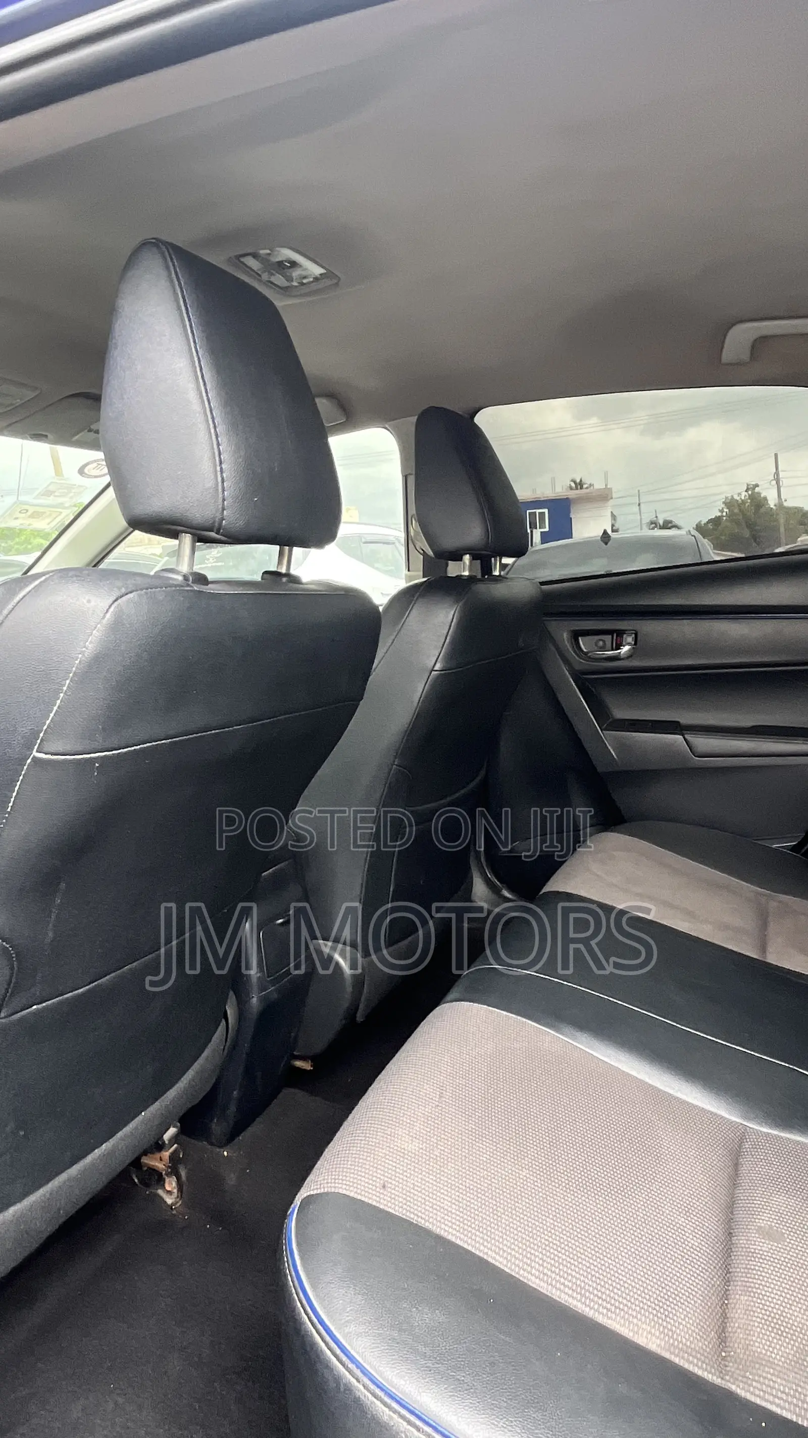 Toyota Corolla SE 4dr Sedan (1.8L 4cyl CVT) 2017 Blue