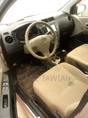 Daihatsu Mira 2014 Gold