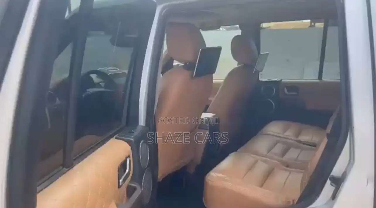 Land Rover Discovery 2008 Silver