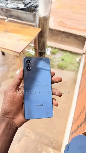 Samsung Galaxy A06 64 GB Blue