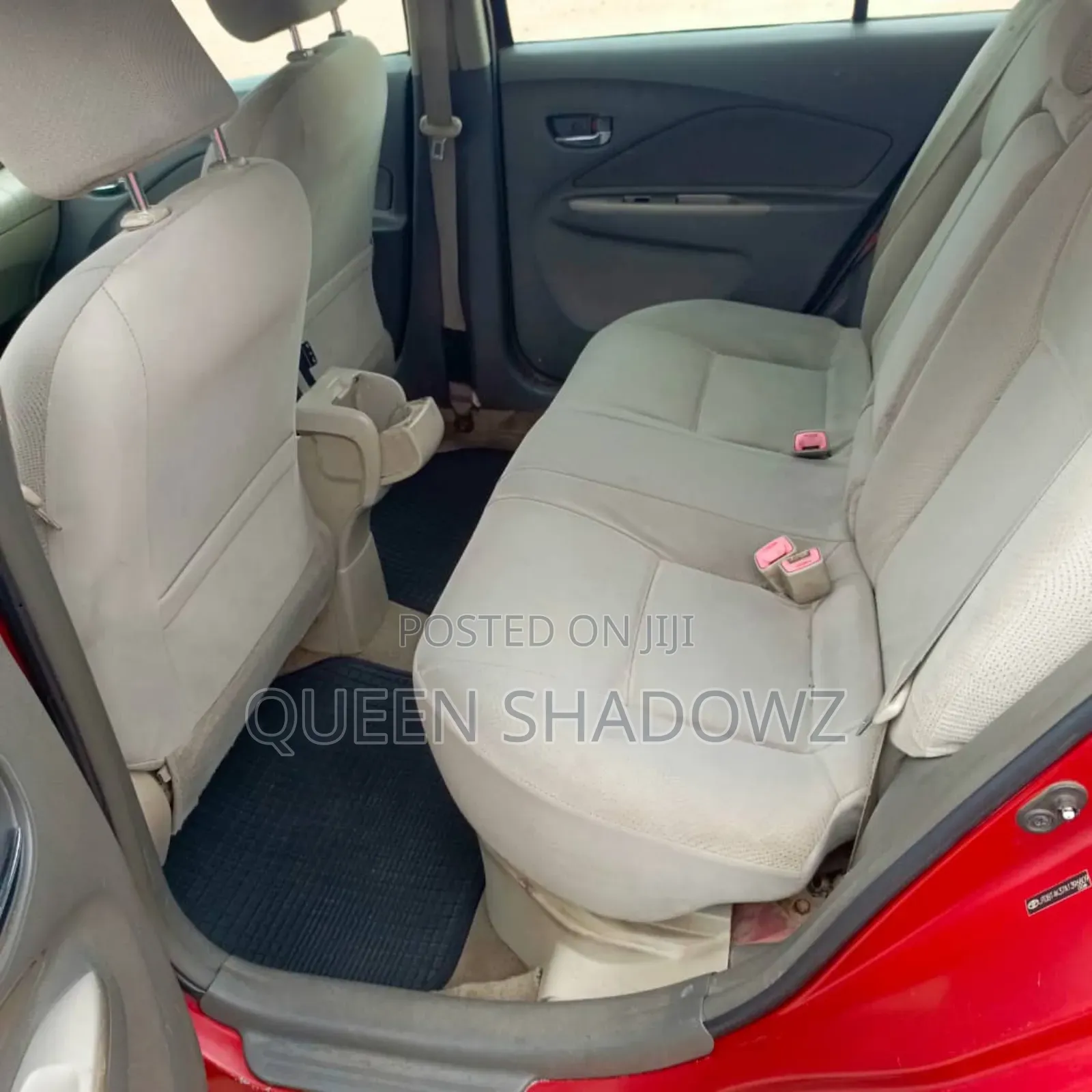 Toyota Yaris 2010 Red