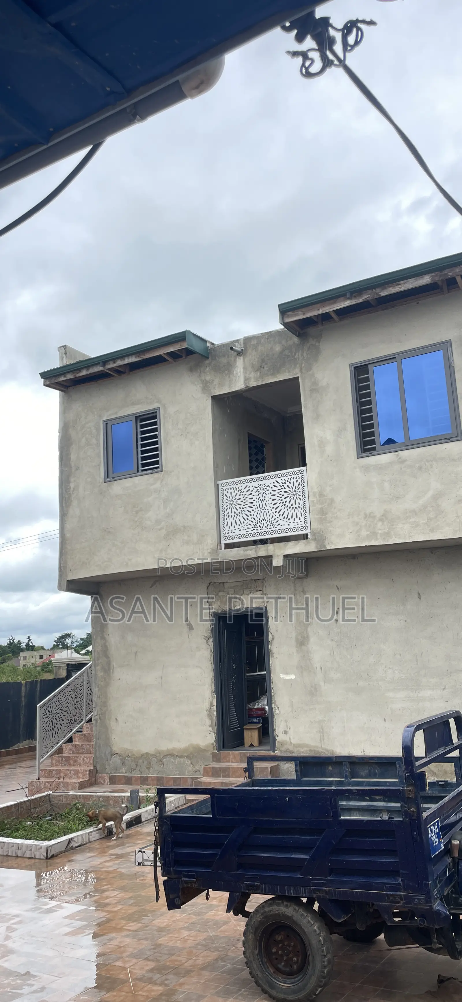 6bdrm House in Bosomtwe for sale