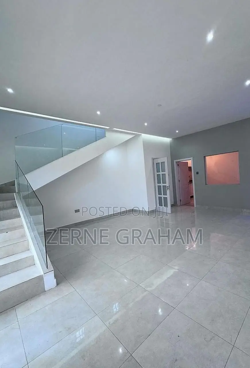 3bdrm House in Ayi Mensah, Ga East Municipal for sale