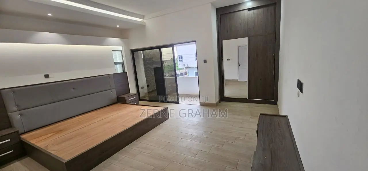 3bdrm House in Ayi Mensah, Ga East Municipal for sale