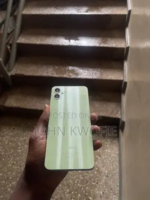 Samsung Galaxy A05 64 GB Green