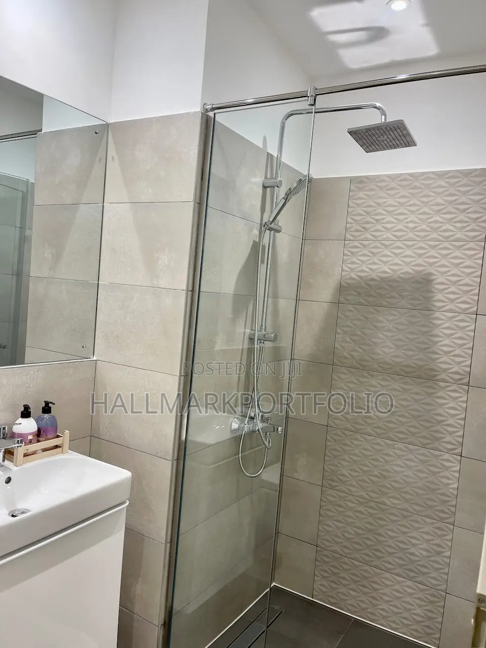 Furnished 1bdrm Apartment in The Lennox, Airport Residential Area