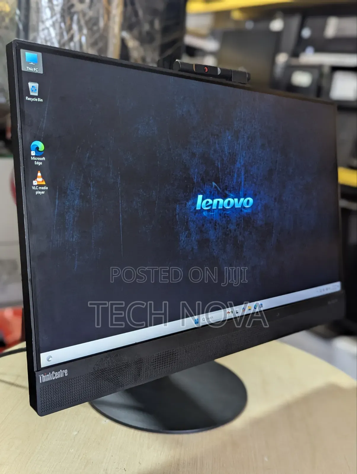 New Lenovo ThinkCentre M910z AIO 8GB Intel Core i5 SSD 256GB