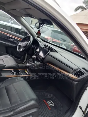 Honda CR-V Touring 2021 White