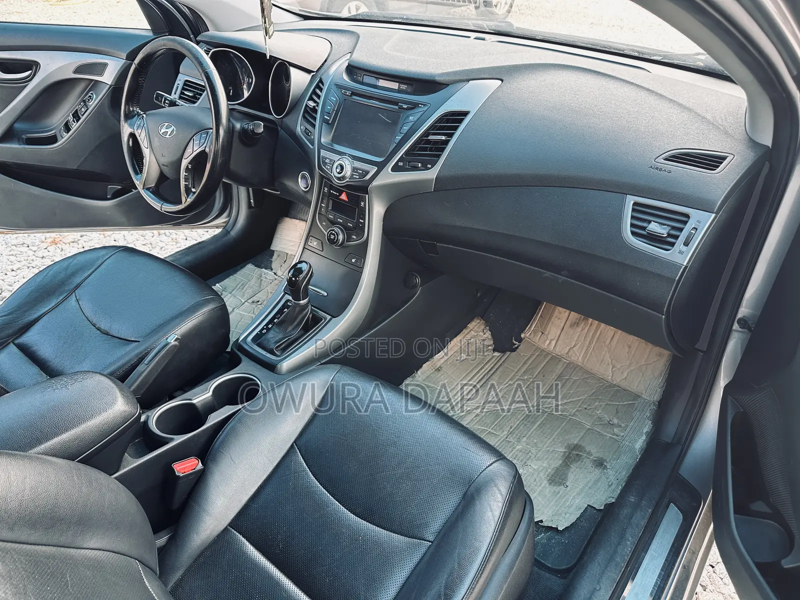 Hyundai Elantra Limited Sedan FWD (1.8L 4cyl 6A) 2016 Gray