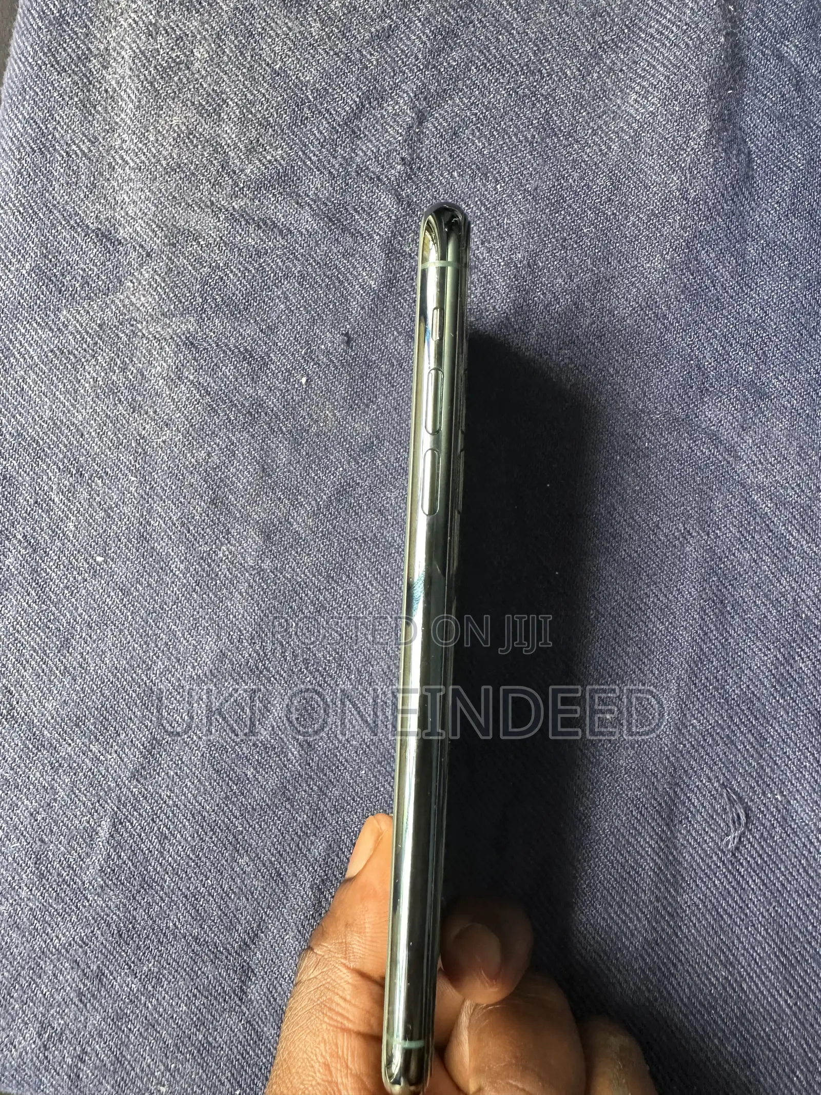 Apple iPhone 11 Pro Max 64 GB Green