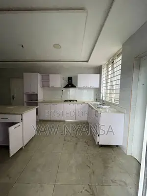 4bdrm Duplex in Bn Estate, East Legon for rent