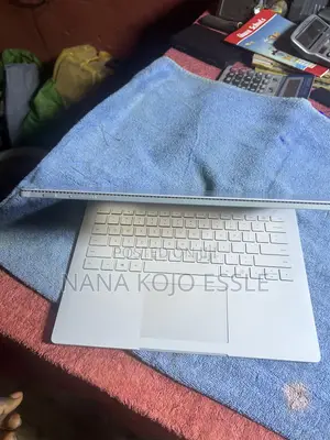 Laptop Microsoft Surface 2 8GB Intel Core i5 SSD 256GB
