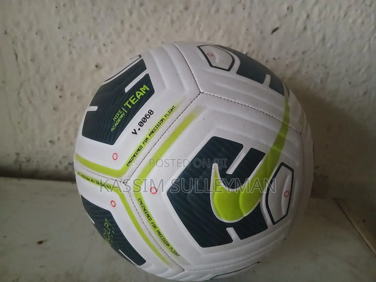 Nike Aerowsculpt Technology Training Ball