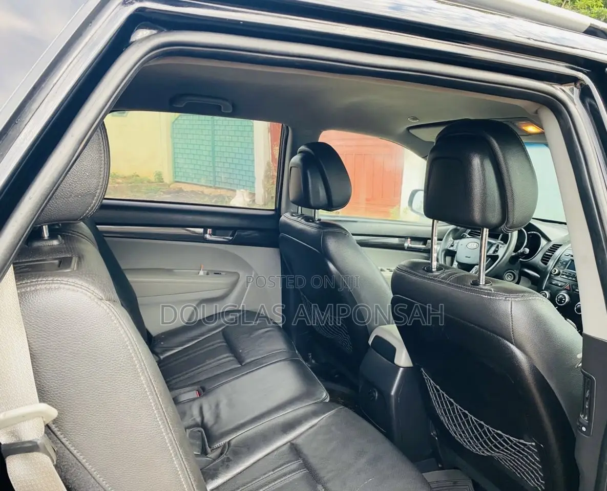 Kia Sorento 2013 Black