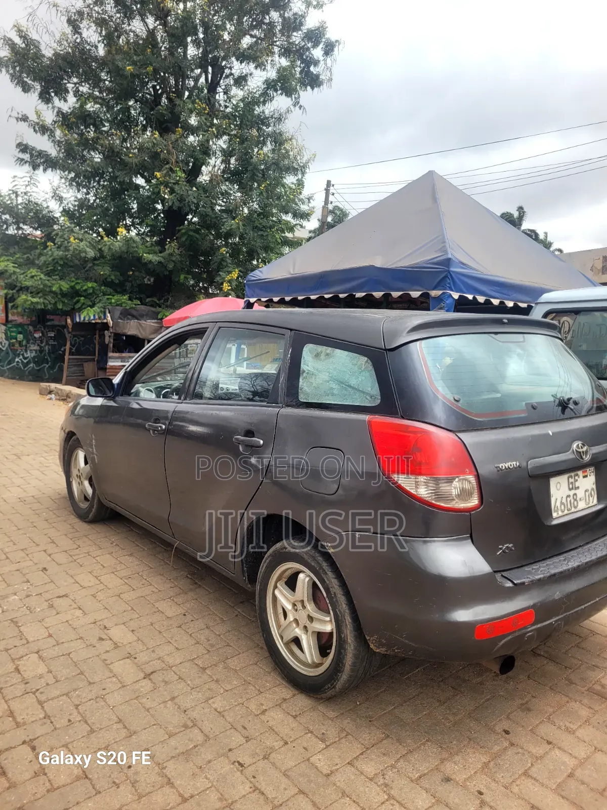 Toyota Matrix Hatchback FWD (1.8L 4cyl 5M) 2008 Gray