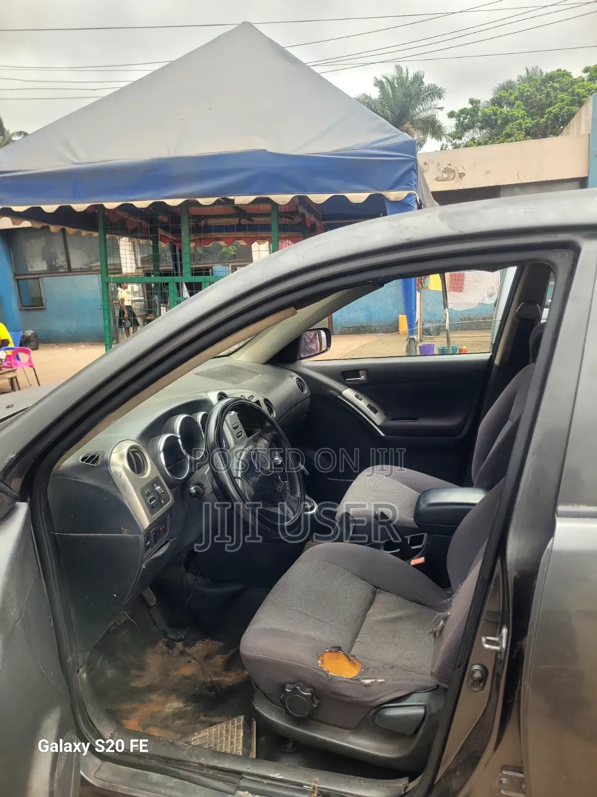 Toyota Matrix Hatchback FWD (1.8L 4cyl 5M) 2008 Gray