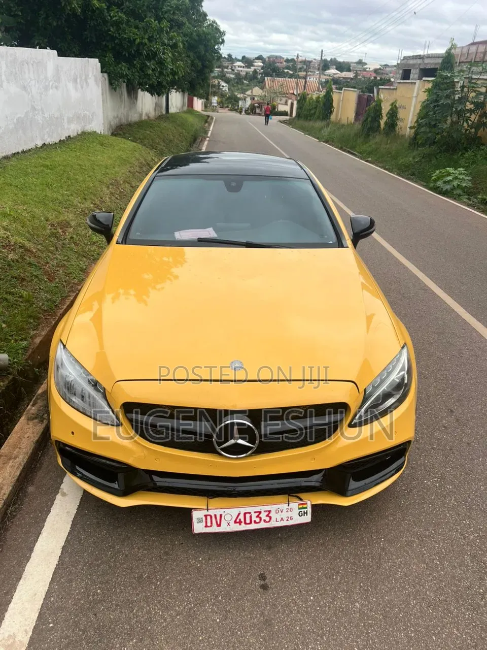 Mercedes-Benz C300 2016 Yellow