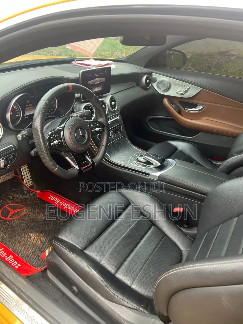 Mercedes-Benz C300 2016 Yellow