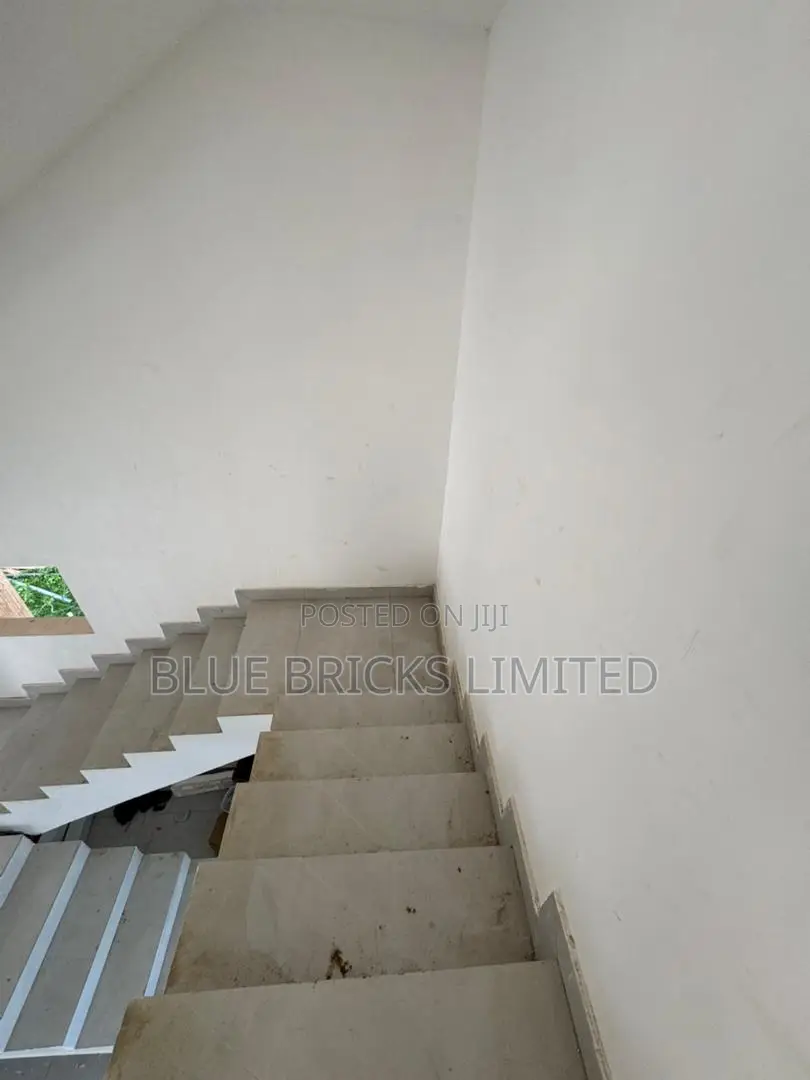 Furnished 4bdrm House in Manet for rent