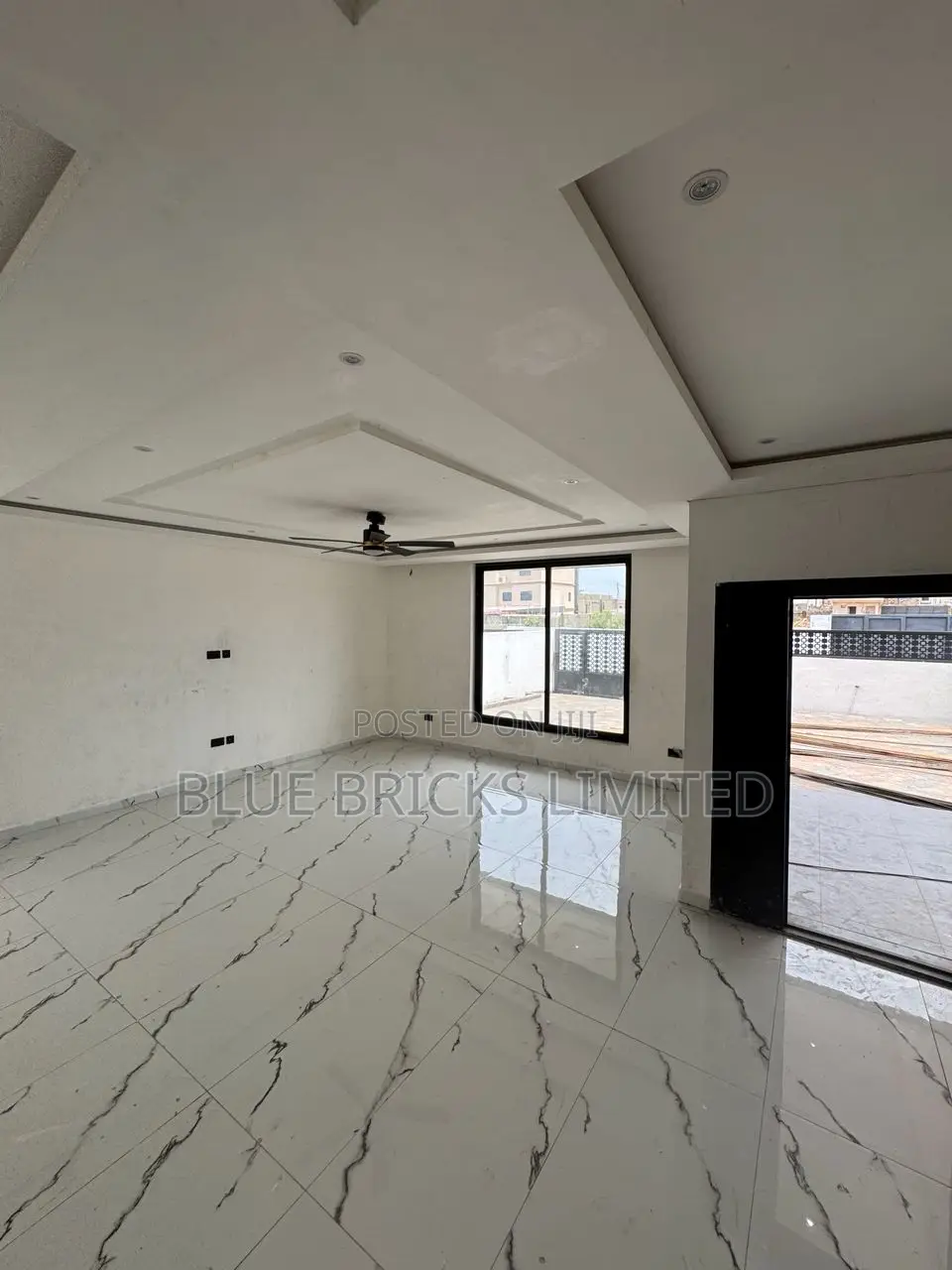 Furnished 4bdrm House in Manet for sale