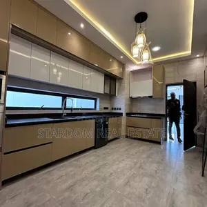 4bdrm Duplex in Shell Signboard, Coca Cola for sale