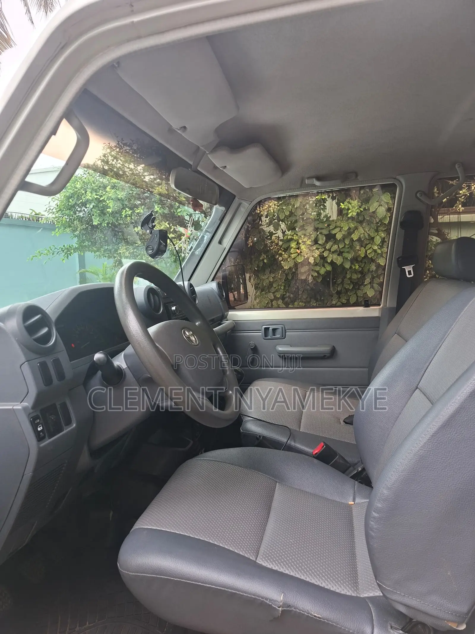 Toyota Land Cruiser 2013 Off white