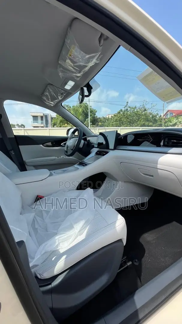 New Geely Coolray 2025 White