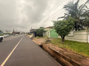 5bdrm House in Dzorwulu for sale
