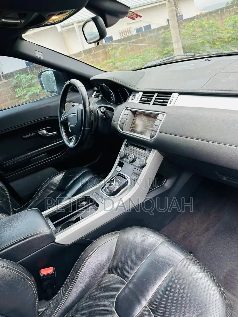 Land Rover Range Rover Evoque Dynamic 2dr SUV AWD (2.0L 4cyl Turbo 9A)