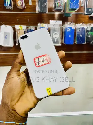Apple iPhone 8 Plus 64 GB White