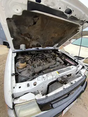 Mazda B 2002 White