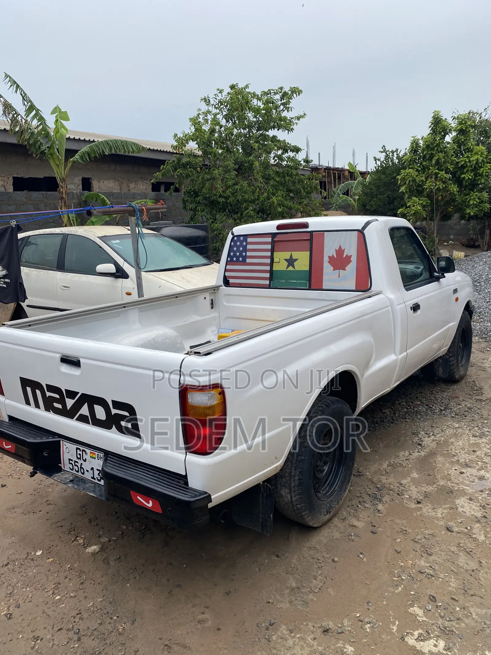 Mazda B 2002 White