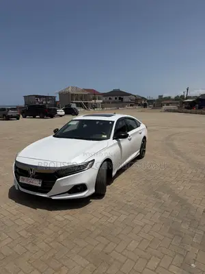 Honda Accord Sport 2.0T 2021 White