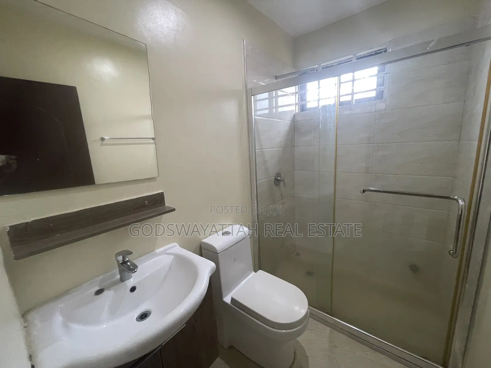 3bdrm House in East Legon, Adjiriganor for rent