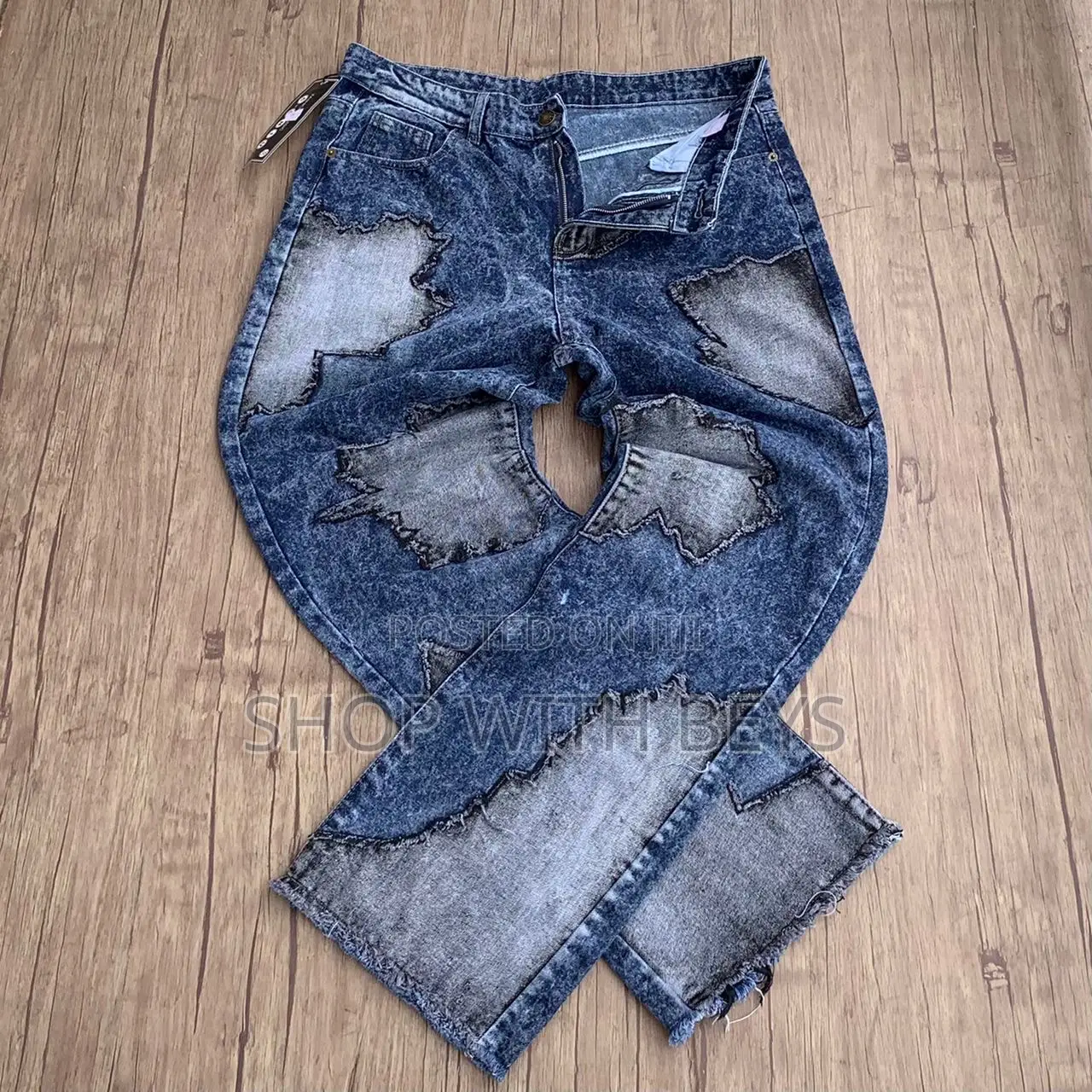 Jeans in Blue and Black